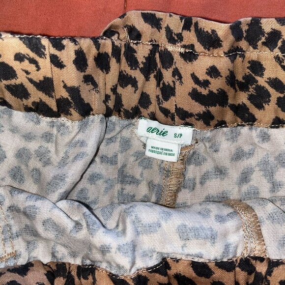 Aerie Brown & Black Leopard Print High-Waisted Tie-Front Women's Shorts Size S - Picture 4 of 7